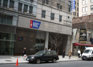 Free wigs at American Cancer Society